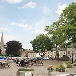 Kings Head By Chef & Brewer Collection
