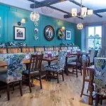 Kings Head By Chef & Brewer Collection Hotel 3*