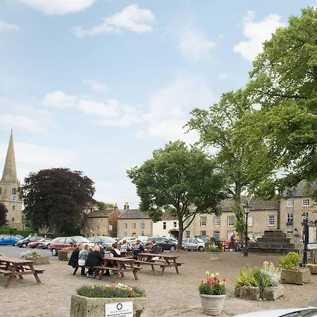 Kings Head By Chef & Brewer Collection