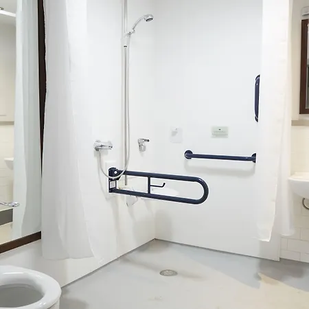 Kings Head By Chef & Brewer Collection Hotel 3*