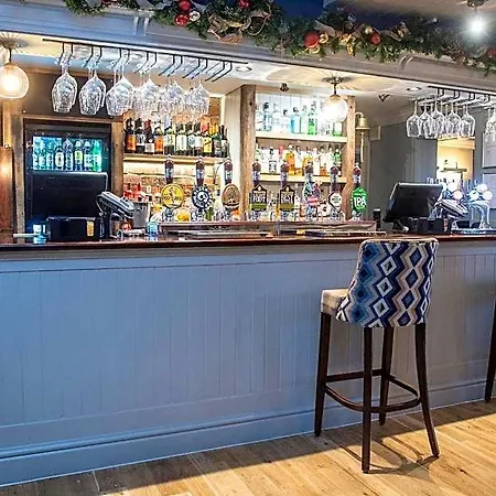 Kings Head By Chef & Brewer Collection 3* Masham
