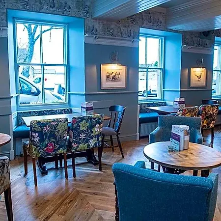 Kings Head By Chef & Brewer Collection Otel