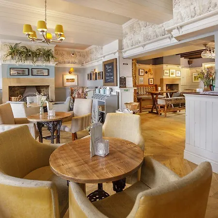 Kings Head By Chef & Brewer Collection 3*