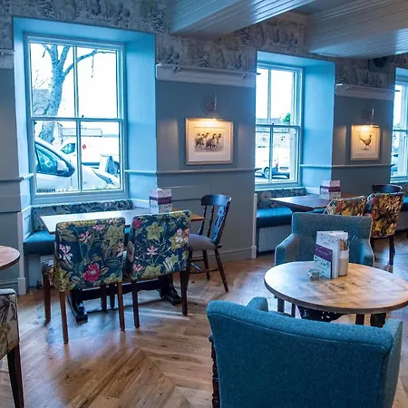 Kings Head By Chef & Brewer Collection 3* Masham