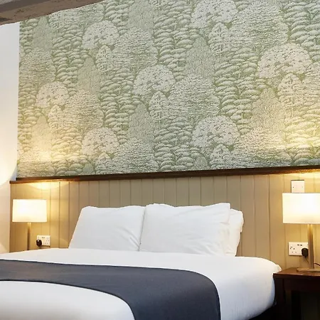 Kings Head By Chef & Brewer Collection 3* Masham