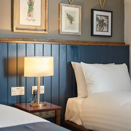 Kings Head By Chef & Brewer Collection Hotel Masham