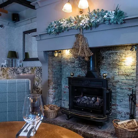 Kings Head By Chef & Brewer Collection 3* Masham