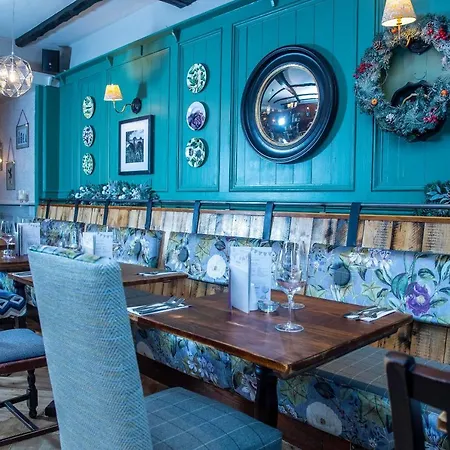 Hotel Kings Head By Chef & Brewer Collection 3*