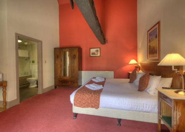 Kings Head By Chef & Brewer Collection 3*