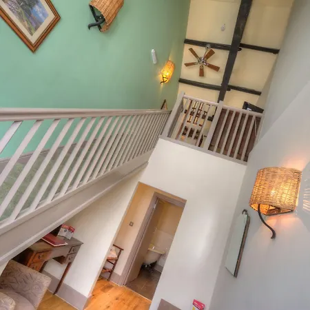 Kings Head By Chef & Brewer Collection Hotel 3*