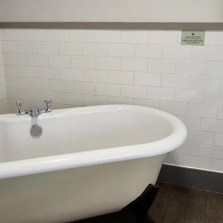 Kings Head By Chef & Brewer Collection Hotel