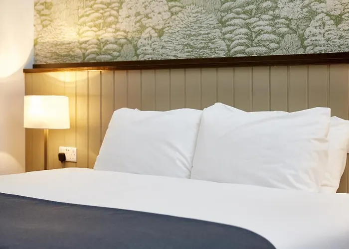 Kings Head By Chef & Brewer Collection Hotel 3*