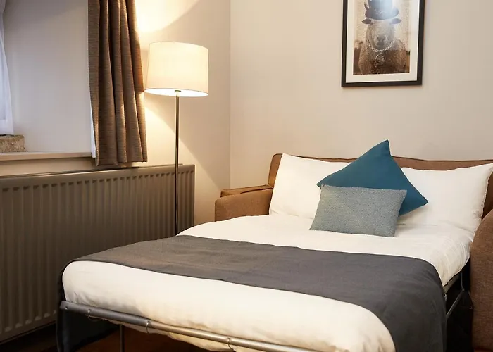 Hotel Kings Head By Chef & Brewer Collection 3*